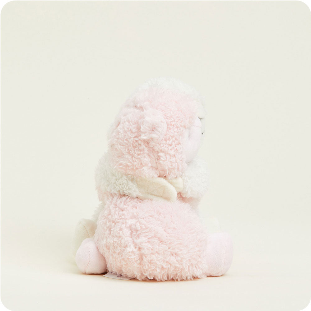 HUGS-LLA-1-Llama-Hugs-04-Crop-4